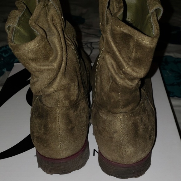 Booties - Picture 6 of 6